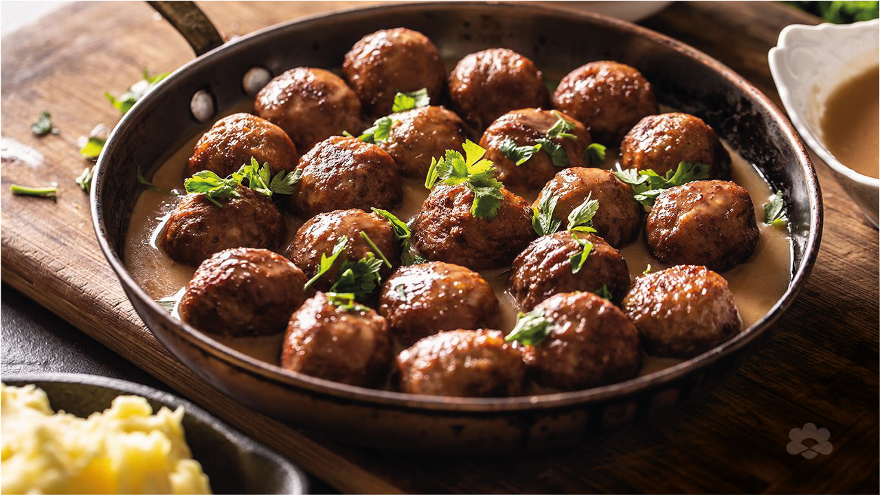 ستروغونوف بكرات اللحم 