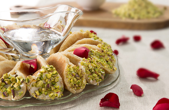Qatayef with cream