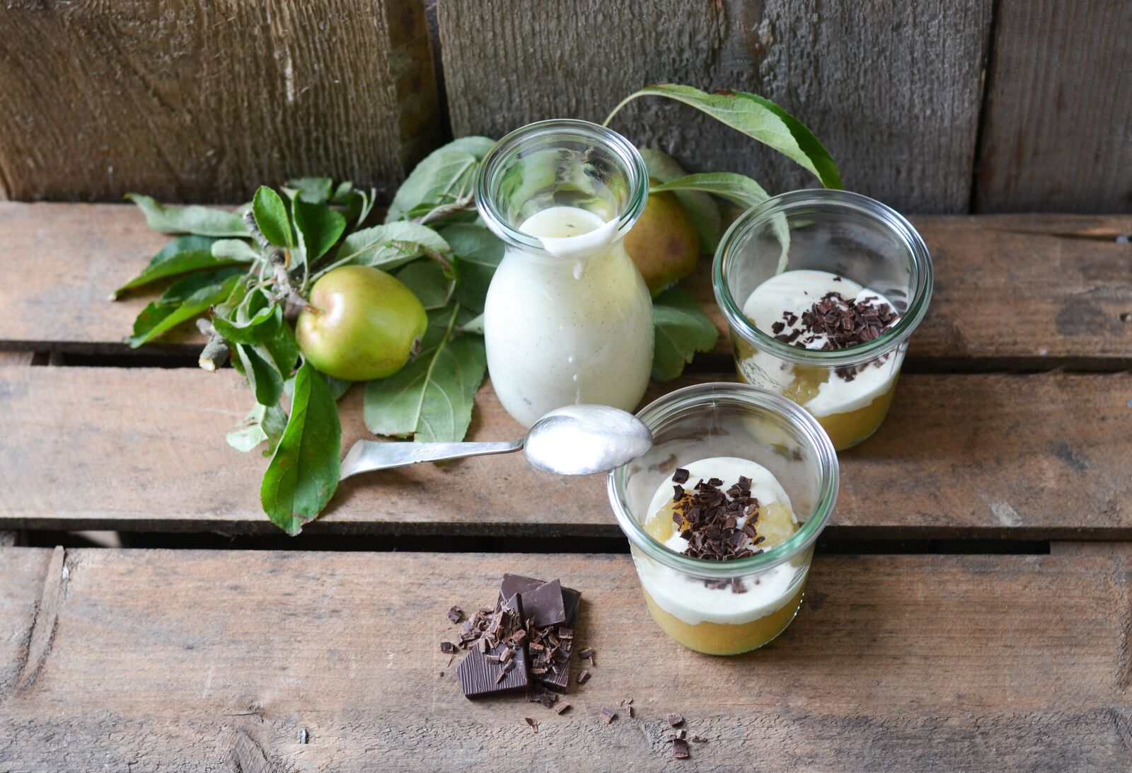 Applesauce dessert